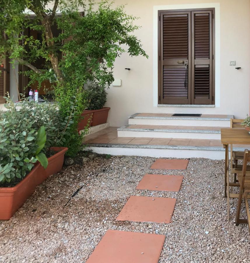 Ferienwohnung Blue House Badesi Exterior foto